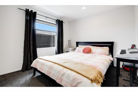Photo of property in 24 Roys Street, Marshland, Christchurch, 8083