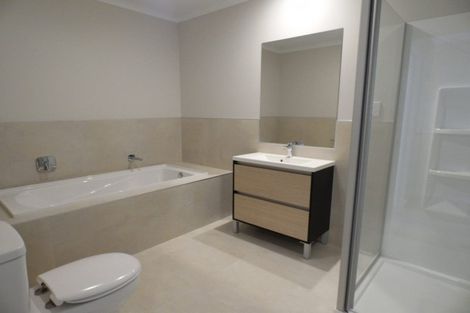 Photo of property in 32 Wallace Road, Hobsonville, Auckland, 0616