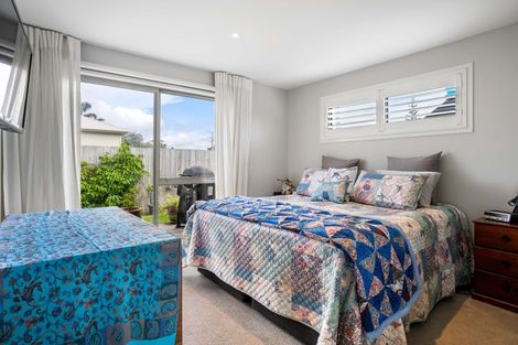 Photo of property in 229a Ocean Road, Whangamata, 3620