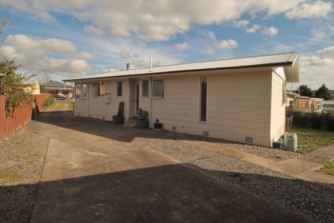 Photo of property in 2 Montgomery Street, Waipukurau, 4200