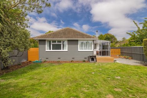 Photo of property in 66 Winters Road, Redwood, Christchurch, 8051