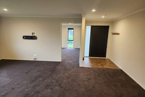 Photo of property in 2 Tara Crescent, Woodend, 7610