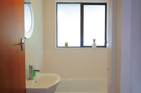 Photo of property in 3 Apollo Parade, Milson, Palmerston North, 4414