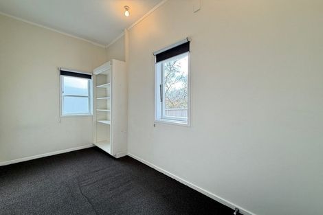 Photo of property in 22 Standen Street, Karori, Wellington, 6012