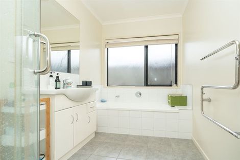 Photo of property in 56 Aquila Crescent, Rototuna North, Hamilton, 3210