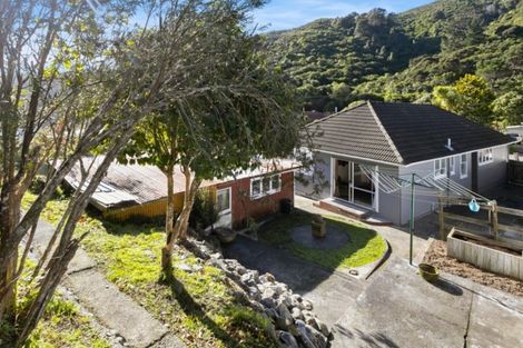 Photo of property in 54 Sunny Grove, Wainuiomata, Lower Hutt, 5014