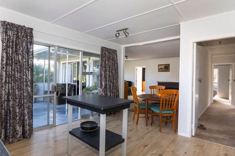 Photo of property in 3 Heretaunga Road, Maharahara, Dannevirke, 4972