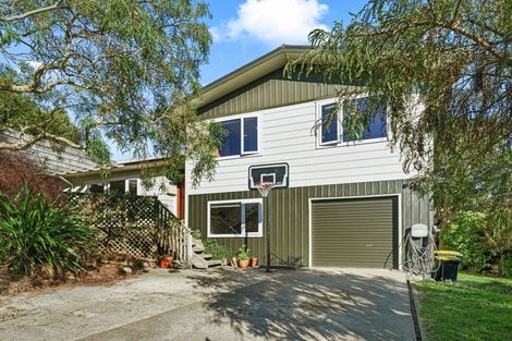 Photo of property in 1 Ash Grove, Ranui, Porirua, 5024