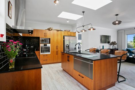 Photo of property in 9b Bronte Place, Leamington, Cambridge, 3432