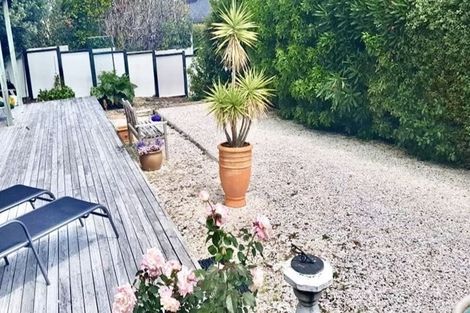 Photo of property in 16 Pacific Parade, Army Bay, Whangaparaoa, 0930