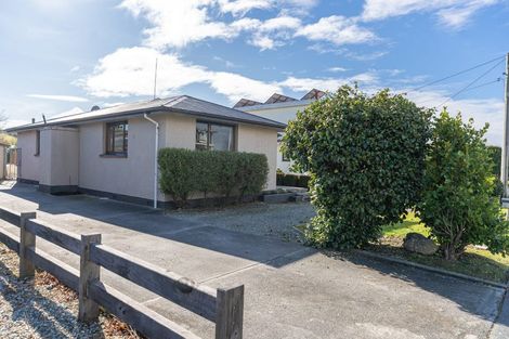 Photo of property in 83 Coutts Road, Gore, 9710