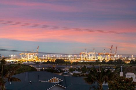 Photo of property in 29 Pillans Road, Otumoetai, Tauranga, 3110