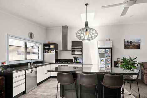 Photo of property in 10 Briar Crescent, Alexandra, 9320