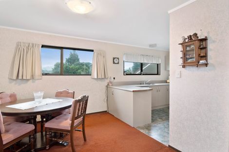 Photo of property in 1b Peachgrove Terrace, Hillcrest, Rotorua, 3015