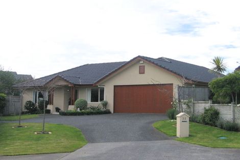Photo of property in 22 Kilsyth Way, East Tamaki Heights, Auckland, 2016