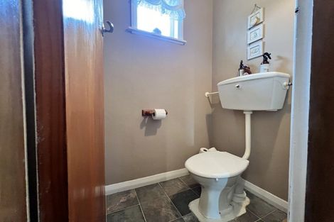 Photo of property in 50 Mcphee Street, Dannevirke, 4930