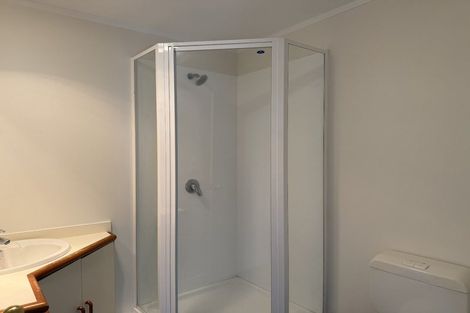 Photo of property in 10 Ciprian Place, Henderson, Auckland, 0612