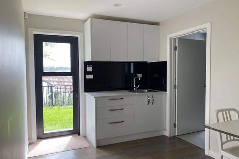 Photo of property in 65 Kennedy Avenue, Forrest Hill, Auckland, 0620