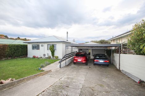 Photo of property in 12 Mersey Street, South Hill, Oamaru, 9400