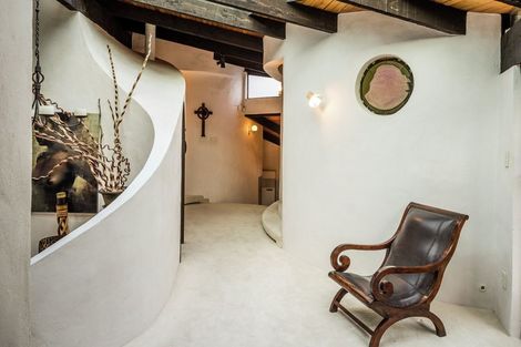 Photo of property in 82 Seaview Road, Paremata, Porirua, 5024