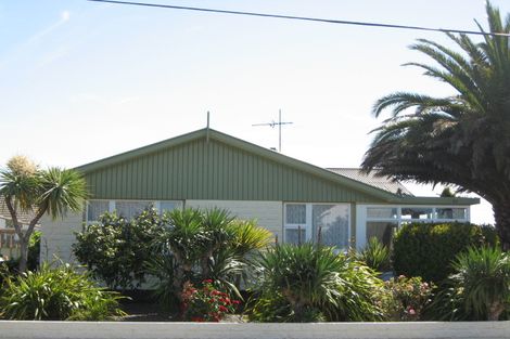 Photo of property in 41 Niagara Street, Wainoni, Christchurch, 8061