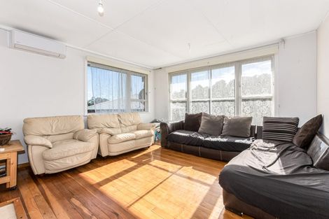 Photo of property in 28 Durham Street, Cannons Creek, Porirua, 5024