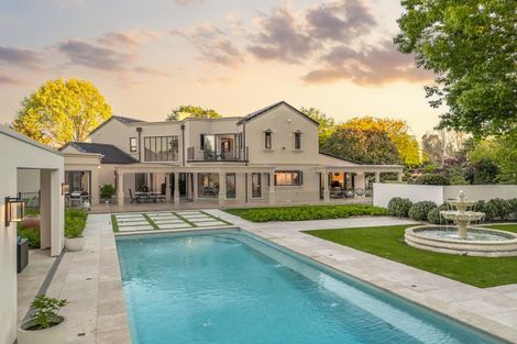 Photo of property in 203 Athlone Drive, Cambridge, 3434