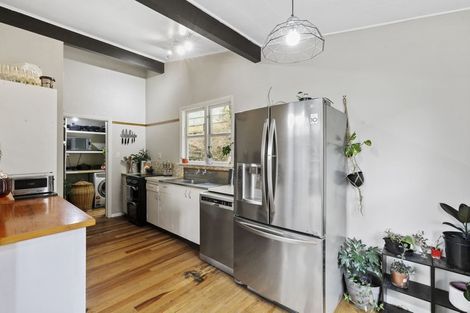 Photo of property in 27 Kopara Grove, Stokes Valley, Lower Hutt, 5019