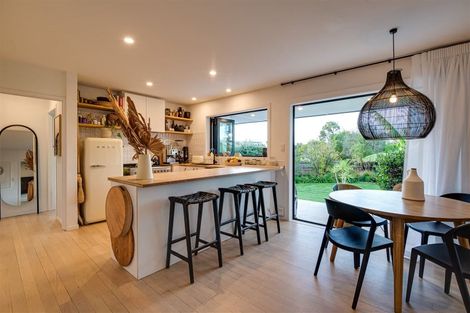 Photo of property in 9 Moncks Bay Lane, Moncks Bay, Christchurch, 8081