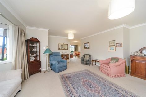 Photo of property in 12 Barnett Drive, Marton, 4710