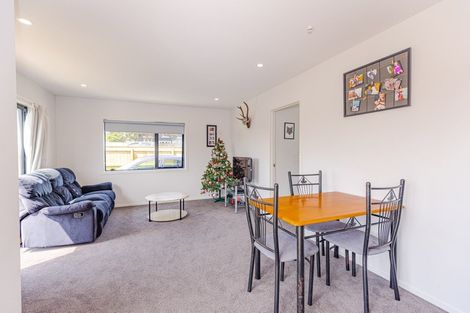 Photo of property in 5a Karaka Street, Castlecliff, Wanganui, 4501