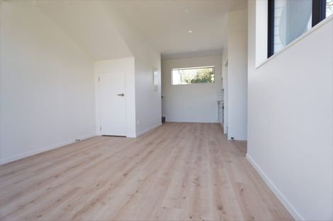 Photo of property in 1/22 Takapu Street, Henderson, Auckland, 0612