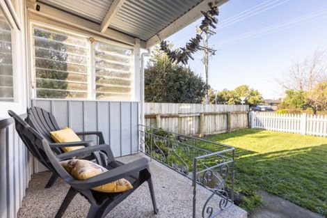 Photo of property in 65 Ferry Road, Clive, 4102