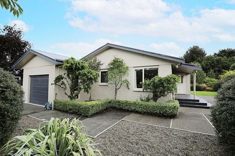 Photo of property in 60 Hillary Street, Winton, 9720