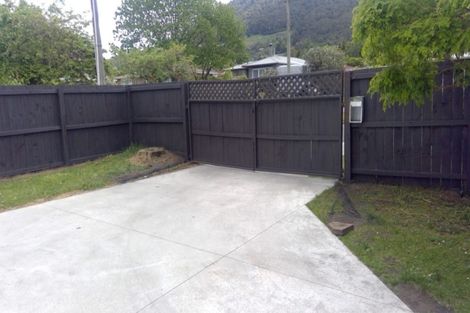 Photo of property in 6 Island View Road, Western Heights, Rotorua, 3015