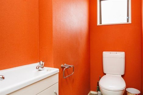 Photo of property in 40 Milne Street, Marton, 4710