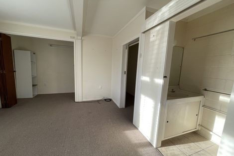 Photo of property in 377 East Coast Road, Mairangi Bay, Auckland, 0630