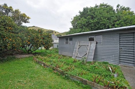 Photo of property in 15 Belfast Crescent, Kaiti, Gisborne, 4010