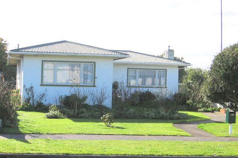 Photo of property in 18 Ashford Avenue, Hokowhitu, Palmerston North, 4410