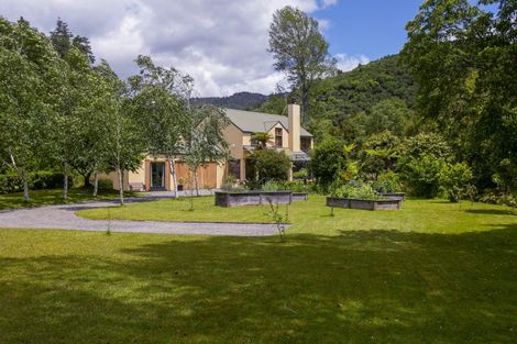 Photo of property in 23 Humu Street, Tokaanu, Turangi, 3381