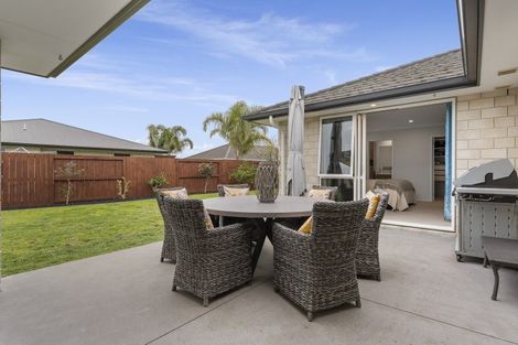 Photo of property in 133 The Boulevard, Papamoa Beach, Papamoa, 3118