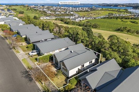 Photo of property in 39 Cape Cod Drive, Gulf Harbour, Whangaparaoa, 0930