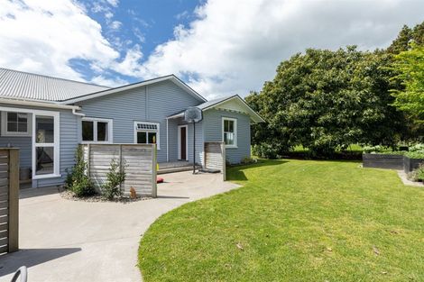 Photo of property in 10 Kenana Road, Te Puke, 3186