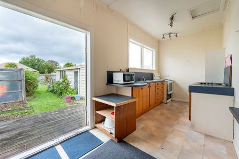 Photo of property in 218 College Street, West End, Palmerston North, 4412