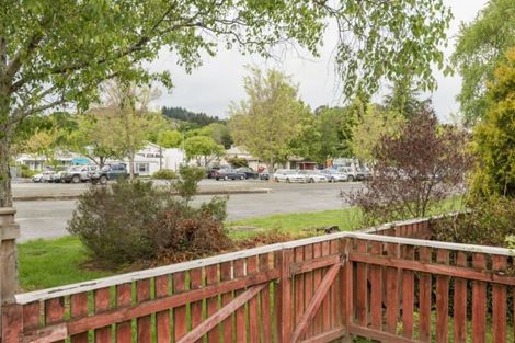 Photo of property in 10b Windlesham Place, Wakefield, 7025