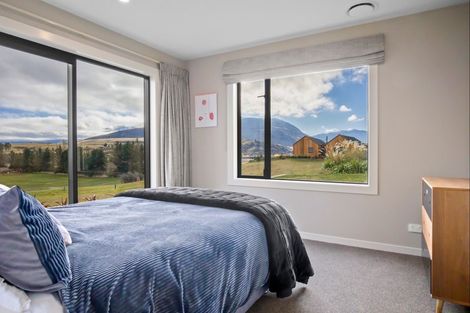 Photo of property in 1 Cunninghams Drive, Jacks Point, Queenstown, 9371