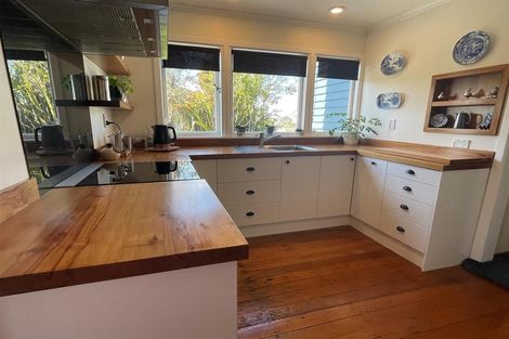 Photo of property in 12 Parsonage Road, Waimate, 7924