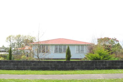 Photo of property in 5 Maire Street, Inglewood, 4330