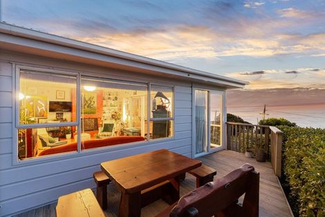 Photo of property in 63 Ames Street, Paekakariki, 5034