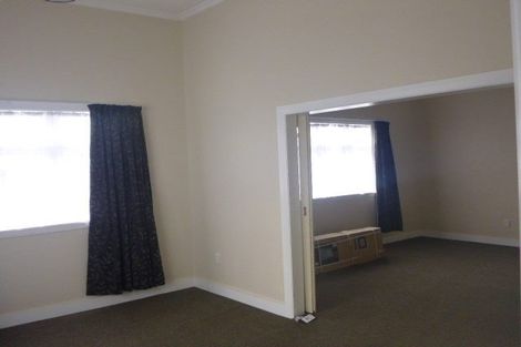 Photo of property in 2a Henry Street, Ebdentown, Upper Hutt, 5018